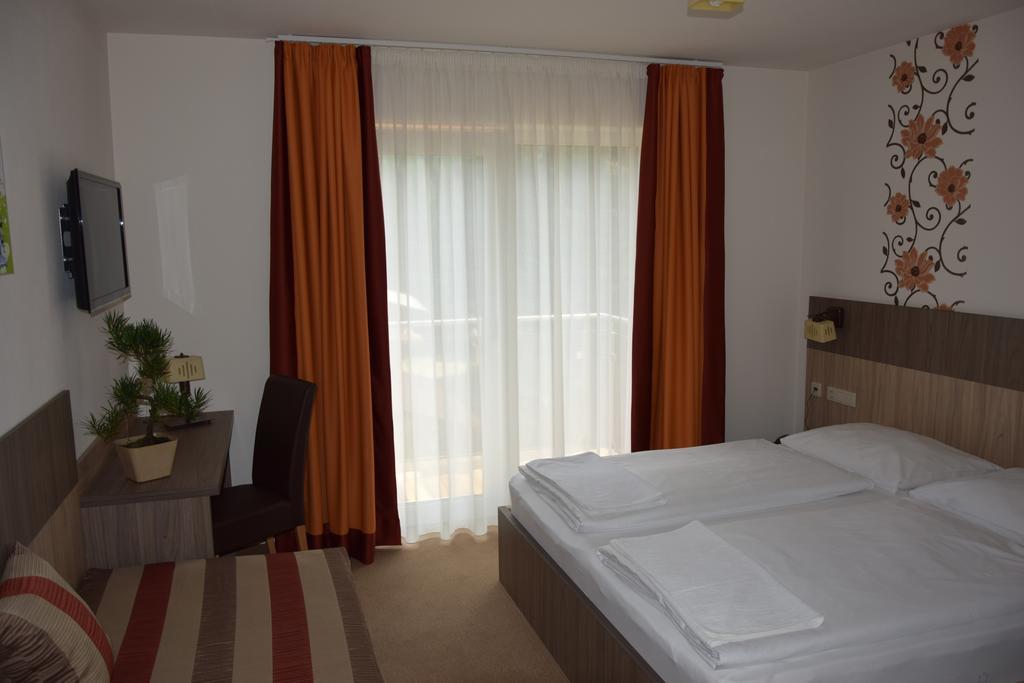 Hotel Alta Vista Neukirchen am Großvenediger 객실 사진